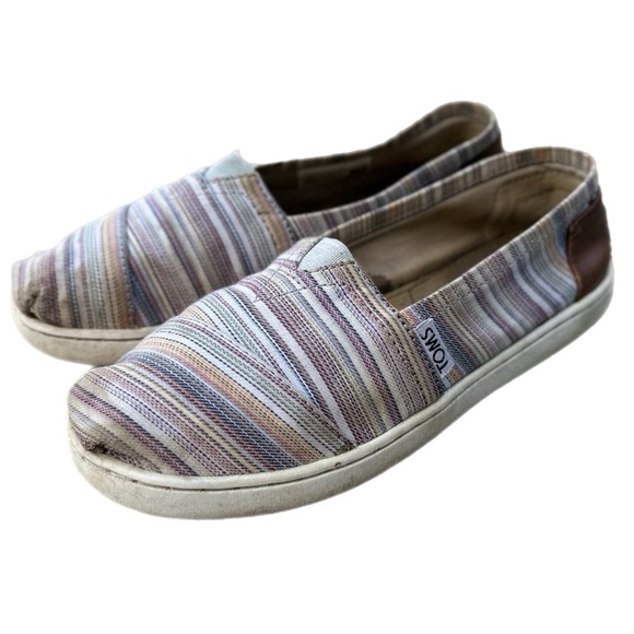 Toms Girls Slip On  Shoes Size 2 - Picture 1 of 7